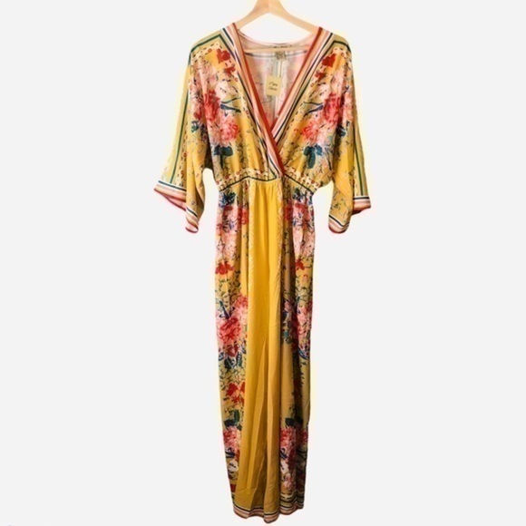 Dresses & Skirts - Jumpsuit Floral size Small NWT